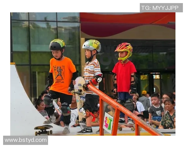 深圳滑板队的逆袭之路:从默默无闻到全国瞩目的滑板传奇 深圳滑板队的逆袭之路:从默默无闻到全国瞩目的滑板传奇