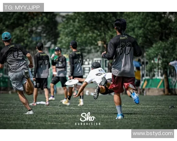 深圳飞盘队如何引领运动潮流实现节奏革新与团队协作新模式 深圳飞盘队如何引领运动潮流实现节奏革新与团队协作新模式