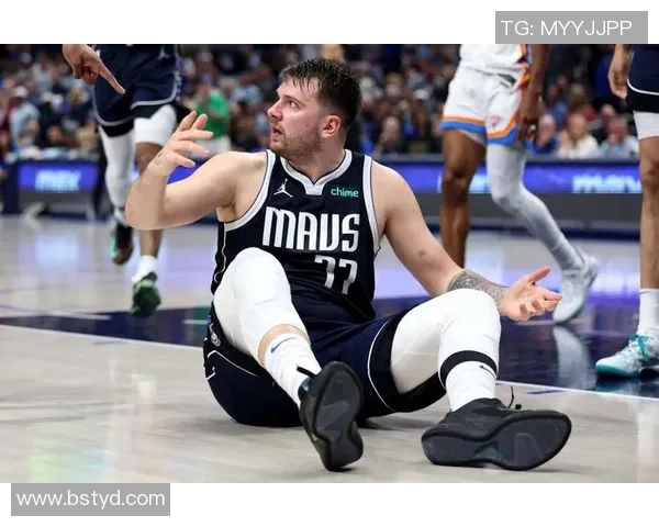 独行侠队在季后赛中的耀眼表现——顽强拼搏，重现辉煌