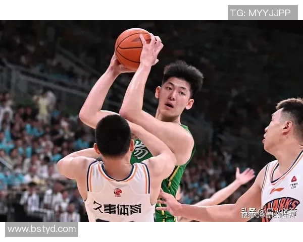 辽篮外援无愧于状元之名:全方位发挥帮助球队取得胜利 辽篮外援无愧于状元之名:全方位发挥帮助球队取得胜利